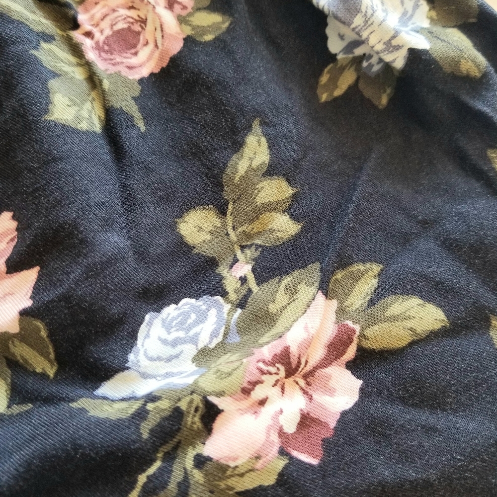 A&F Romantic Ruffles & Roses Romper - Picture 2 of 4